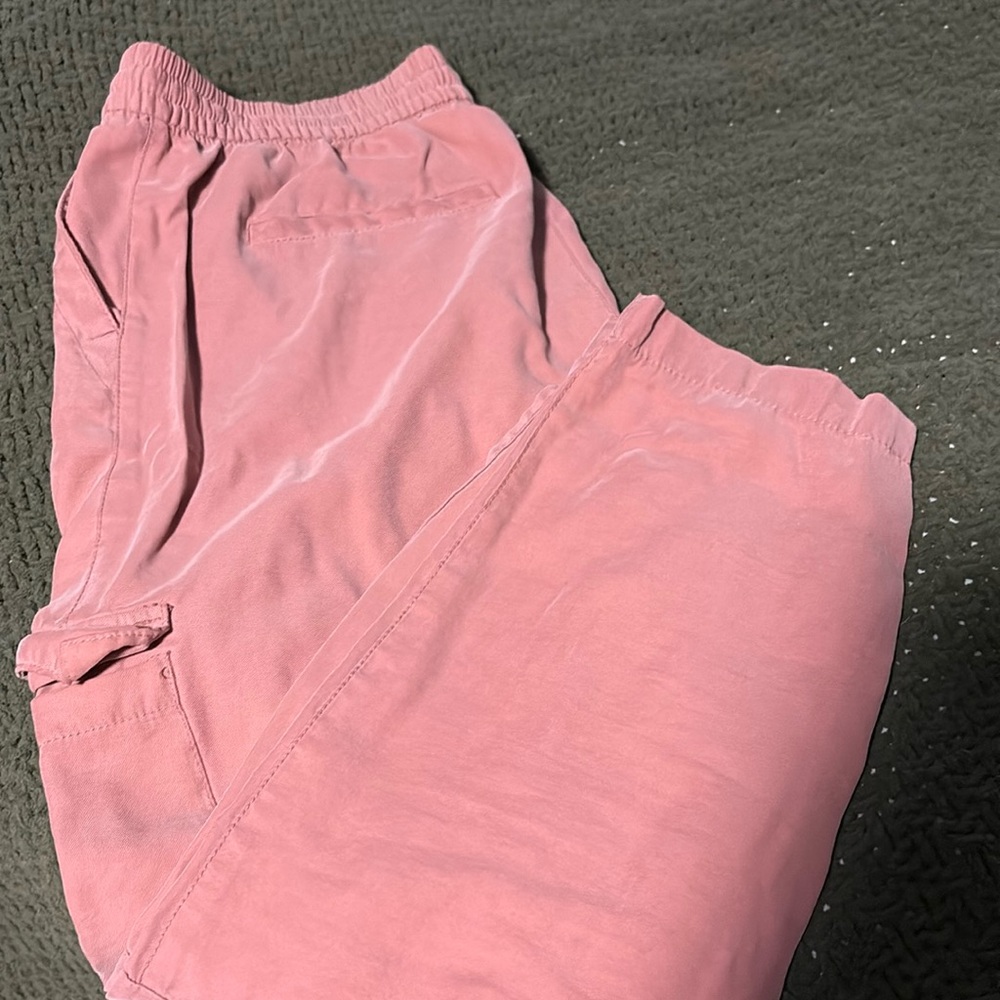 Old Navy Blush Elastic Waist Cargo Pants